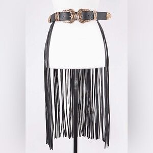 Double Buckle White Fringe Skirt Statement Belt